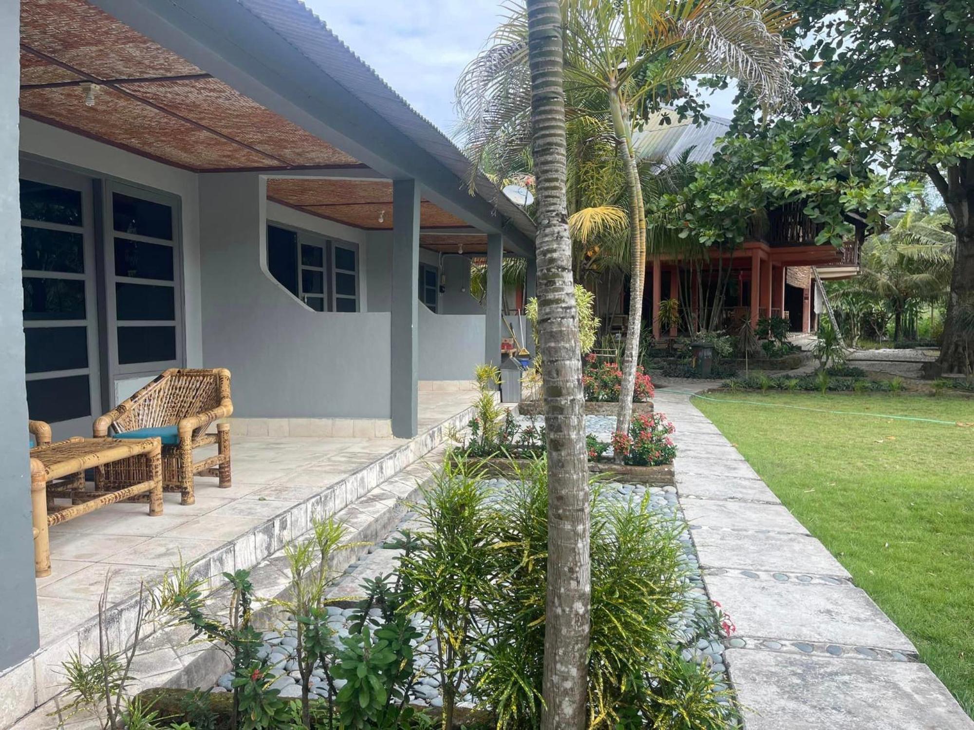 Supersuck Hotel Maluk Bagian luar foto